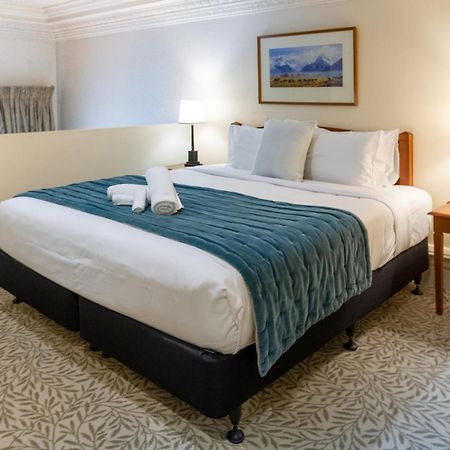Beauty In The Cbd - 1Bed Free Parking Pool Lägenhet Christchurch Exteriör bild